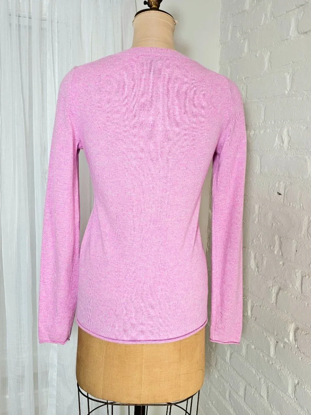 J.Crew Italian Cashmere Sweater Pink Crewneck Size Small - Picture 2 of 10